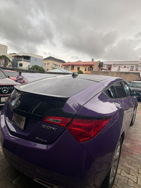 Acura ZDX - Side