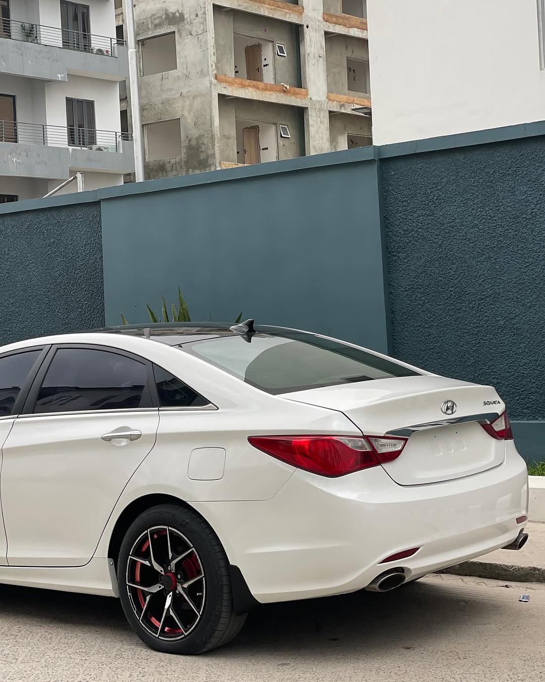 Hyundai Sonata - Wheels