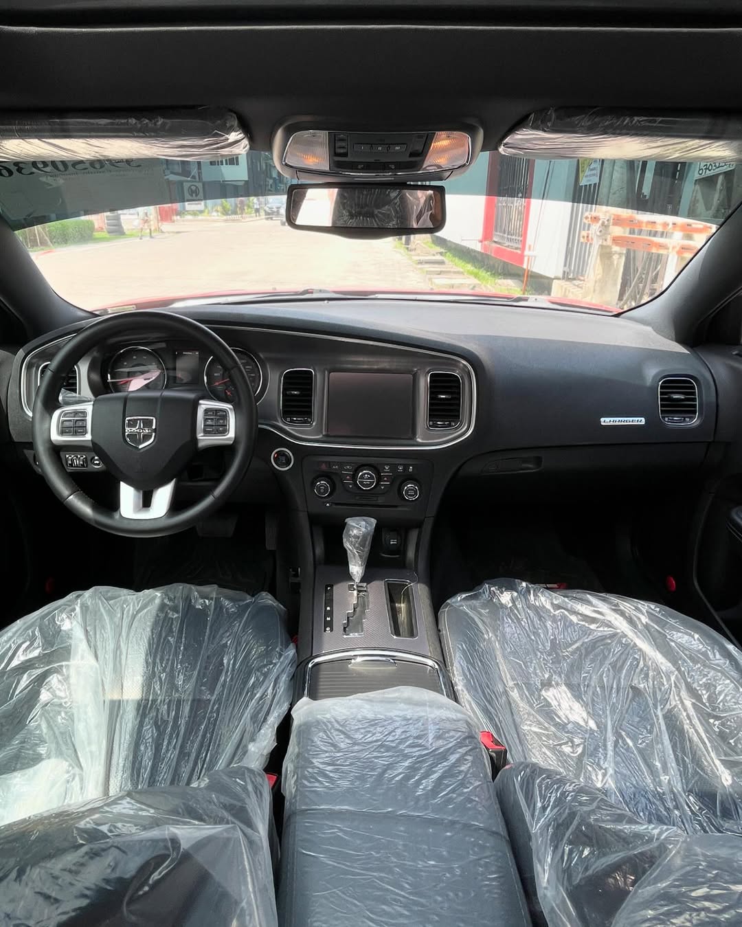 Dodge Charger SRT - Rear