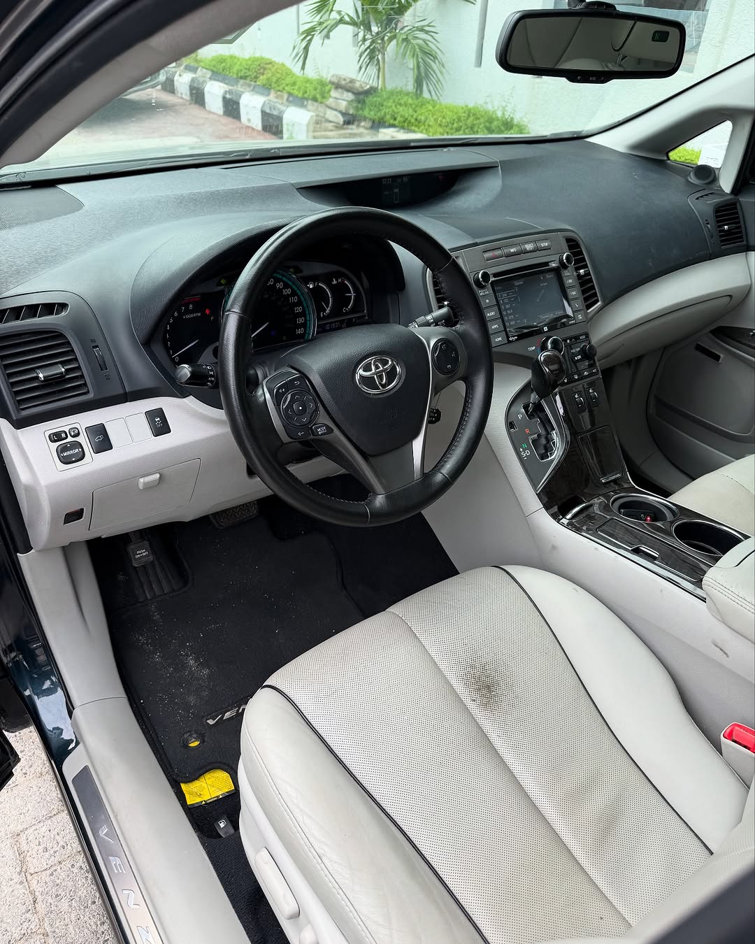 Toyota Venza - Dashboard