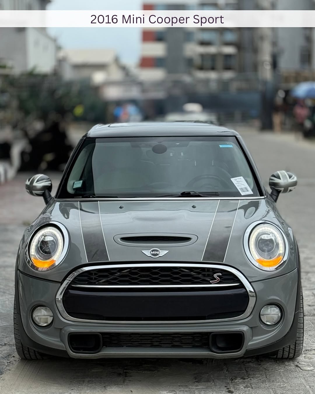 Mini Cooper S - Front