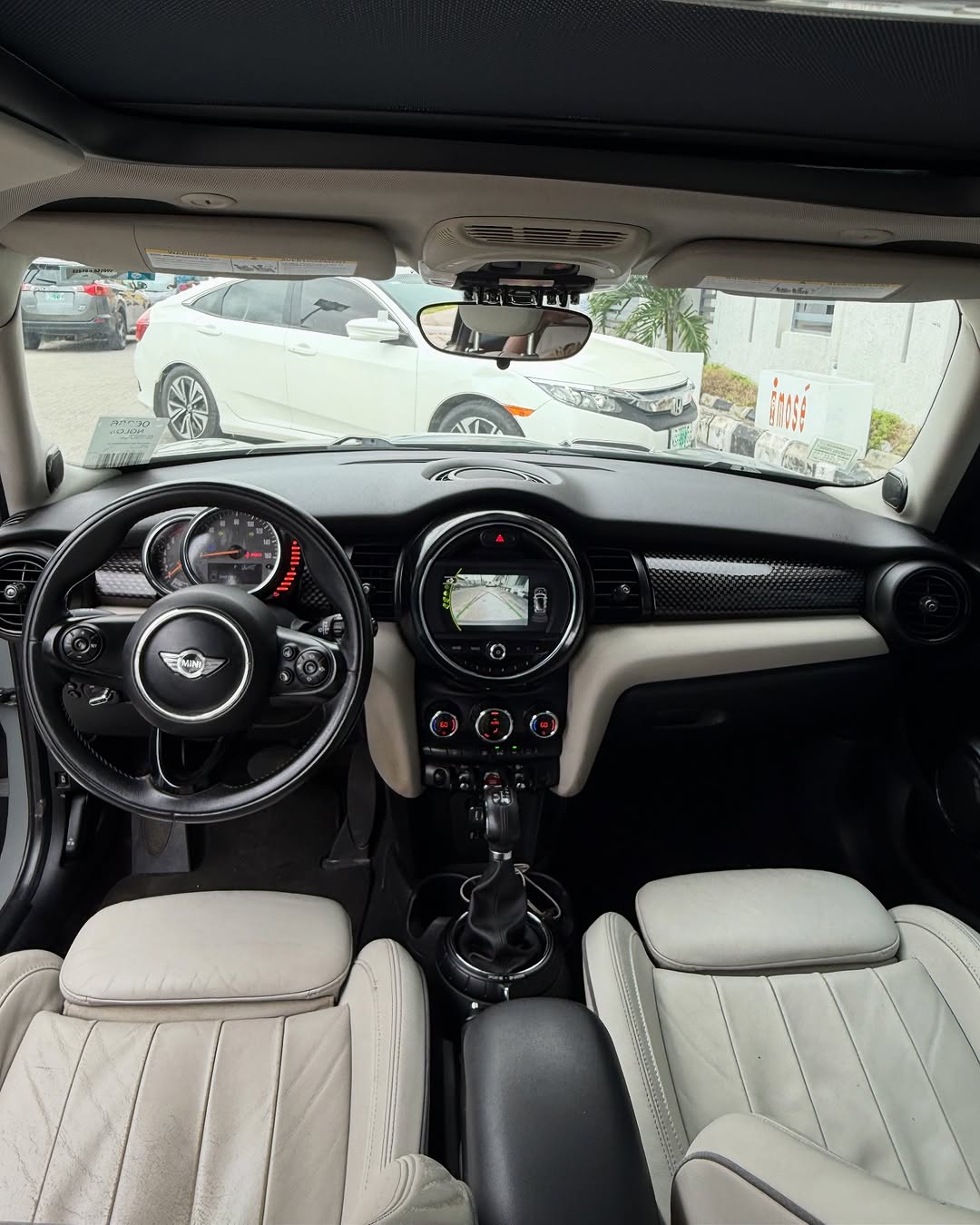 Mini Cooper S - Rear