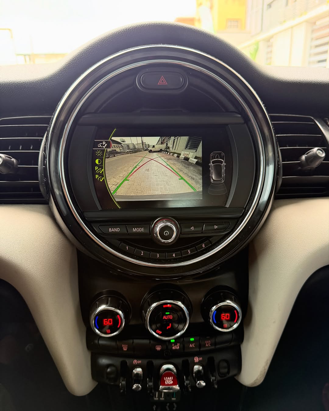 Mini Cooper S - Interior