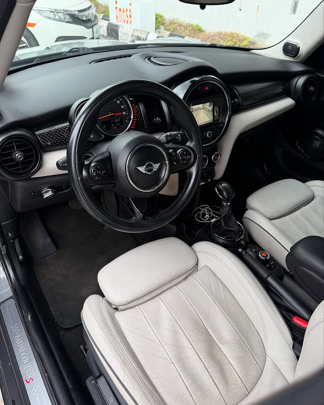 Mini Cooper S - Dashboard