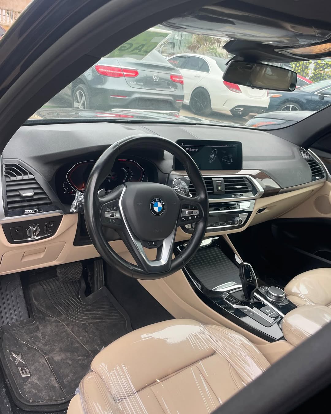BMW X3 - Dashboard