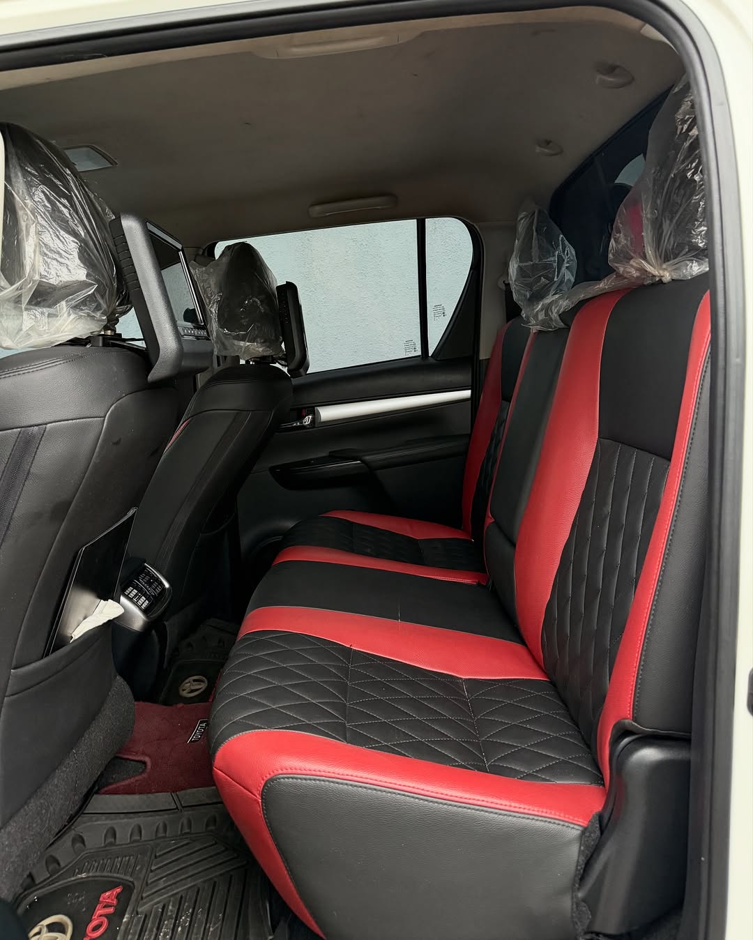 Toyota Hilux SR5 - Dashboard