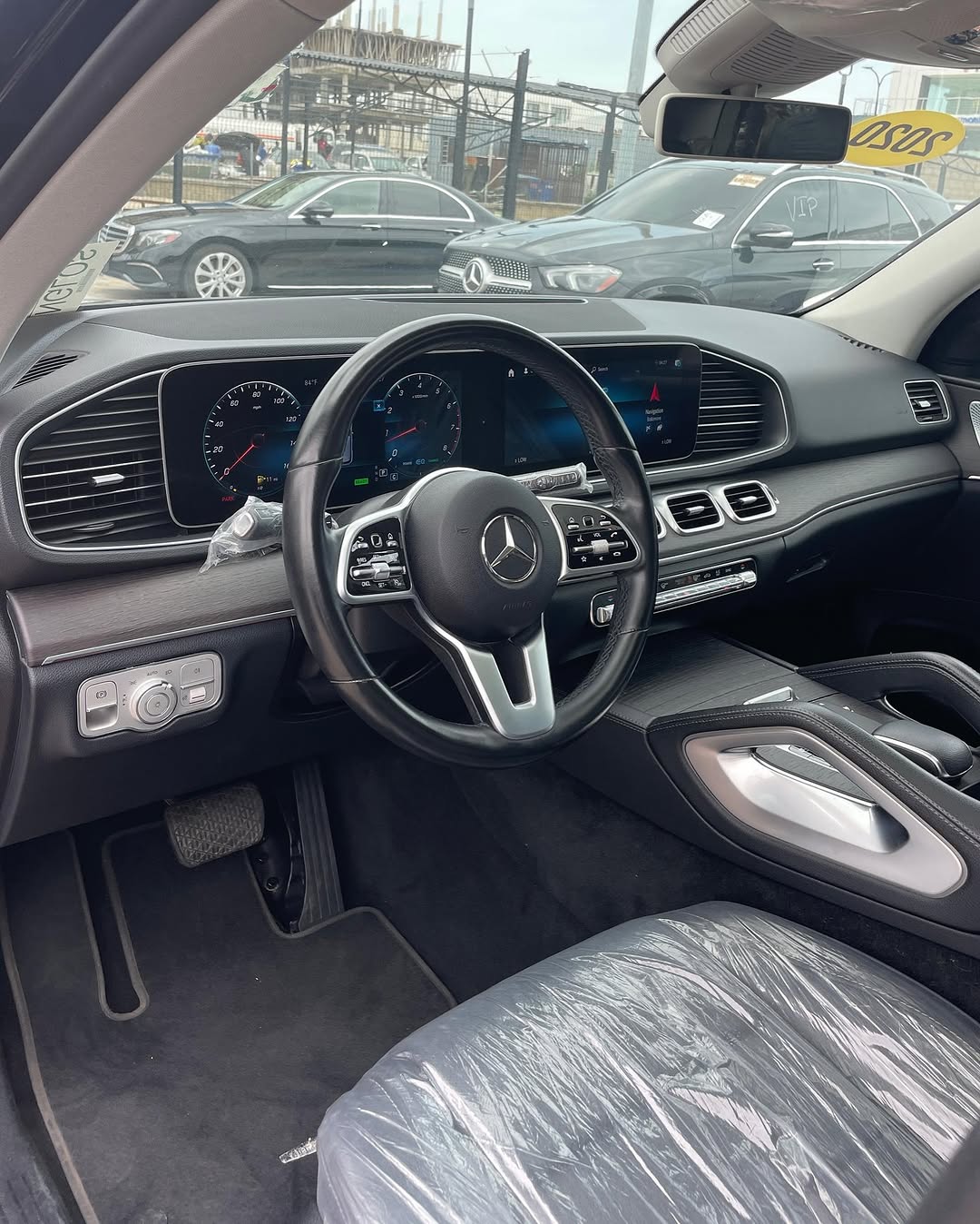 Mercedes GLE450 - Dashboard
