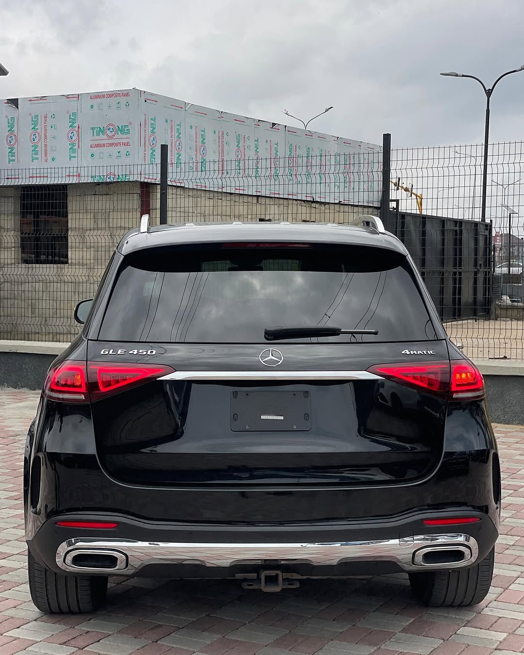 Mercedes GLE450 - Badge