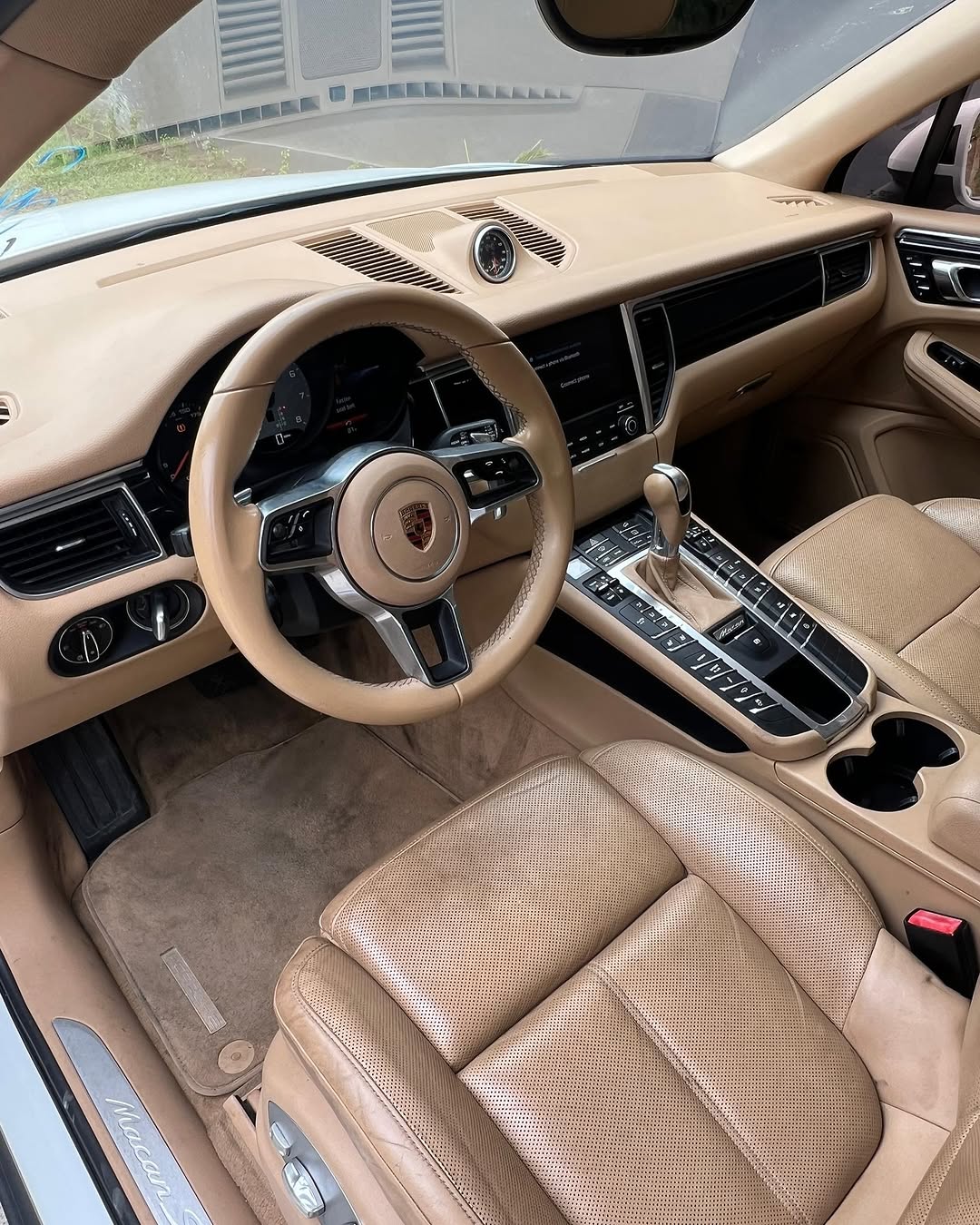 Porsche Macan - Dashboard