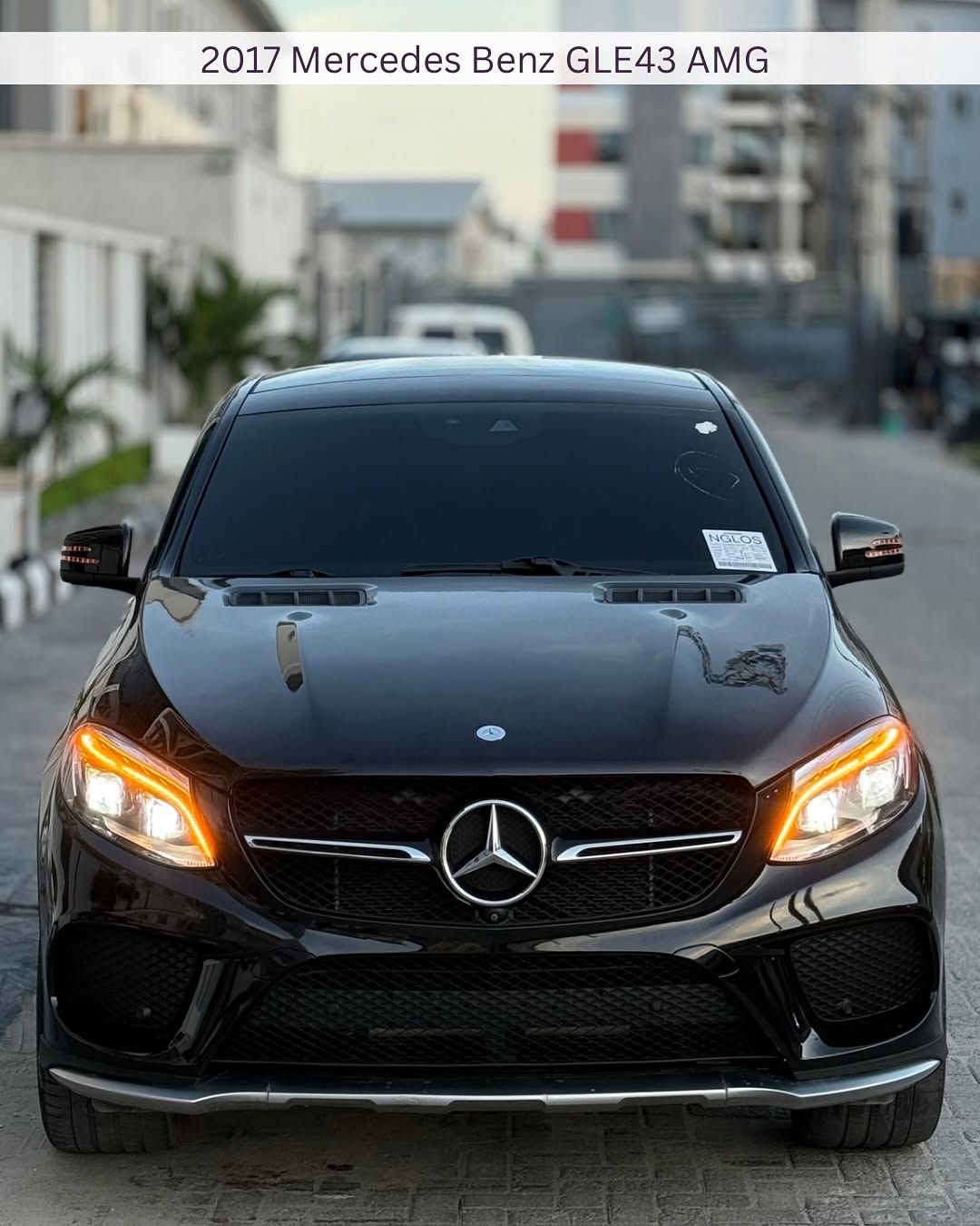 Mercedes GLE - Front