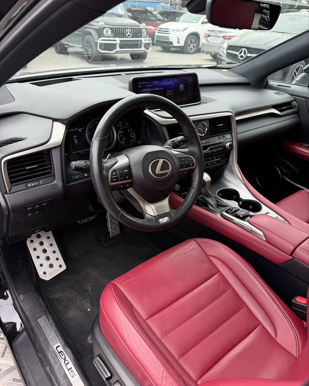 Lexus RX350 - Dashboard