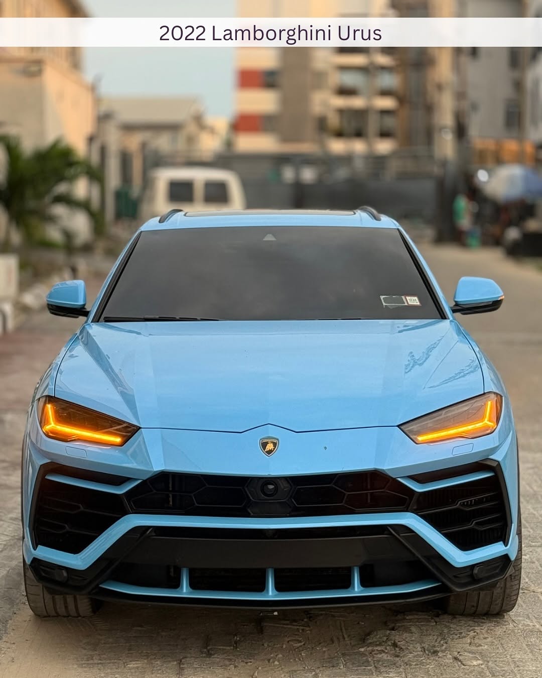 Lamborghini Urus - Front