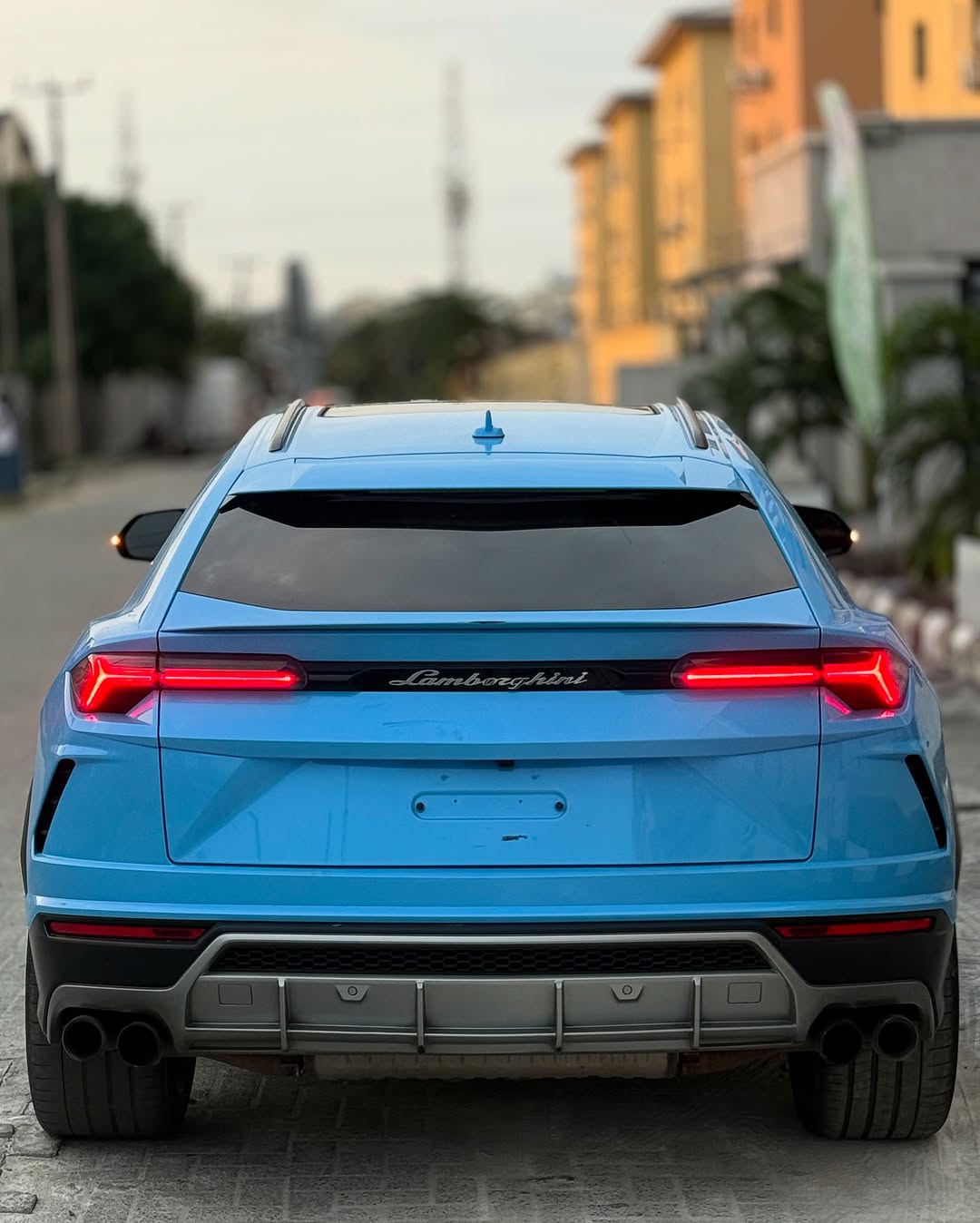 Lamborghini Urus - Rear View