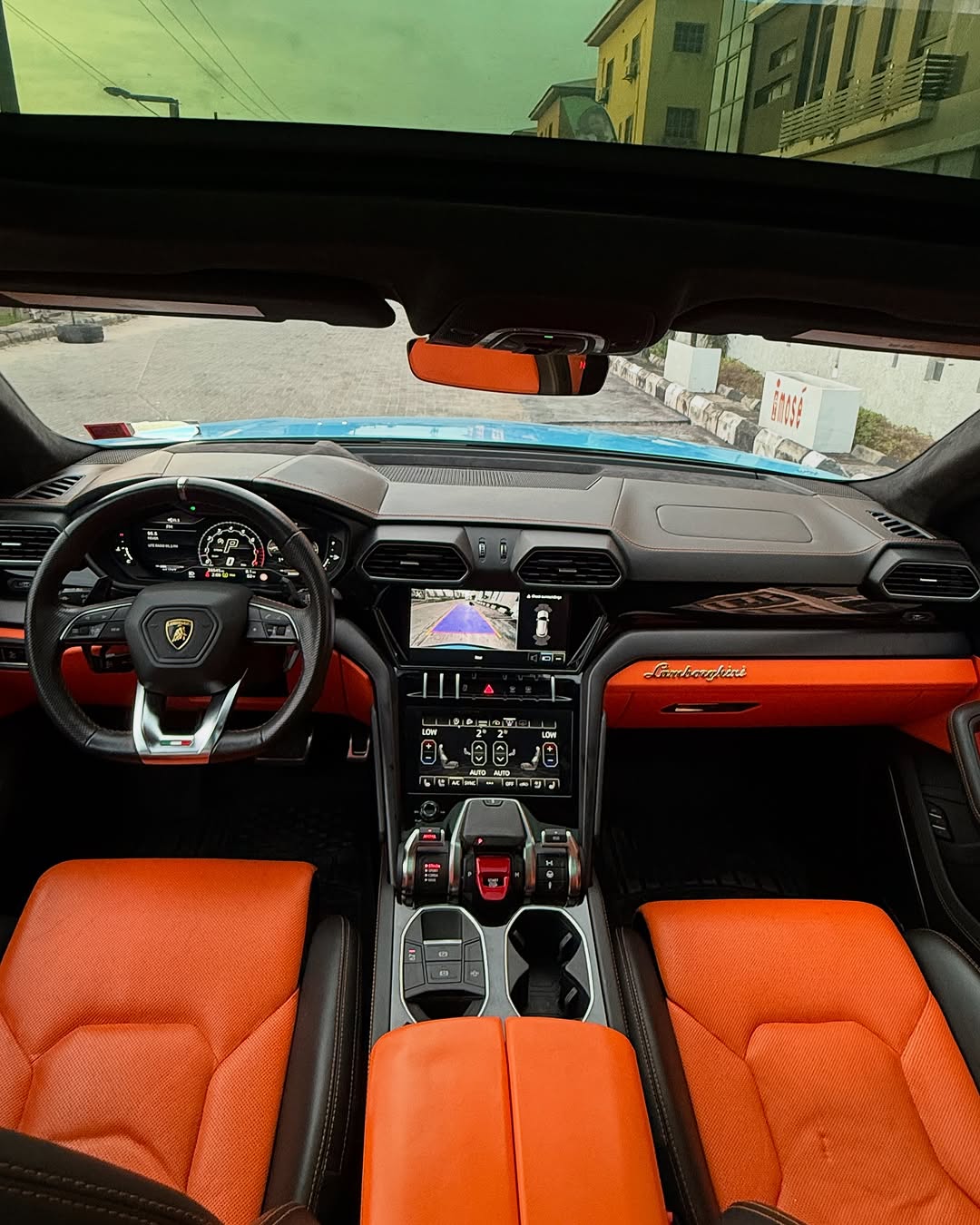 Lamborghini Urus - Rear