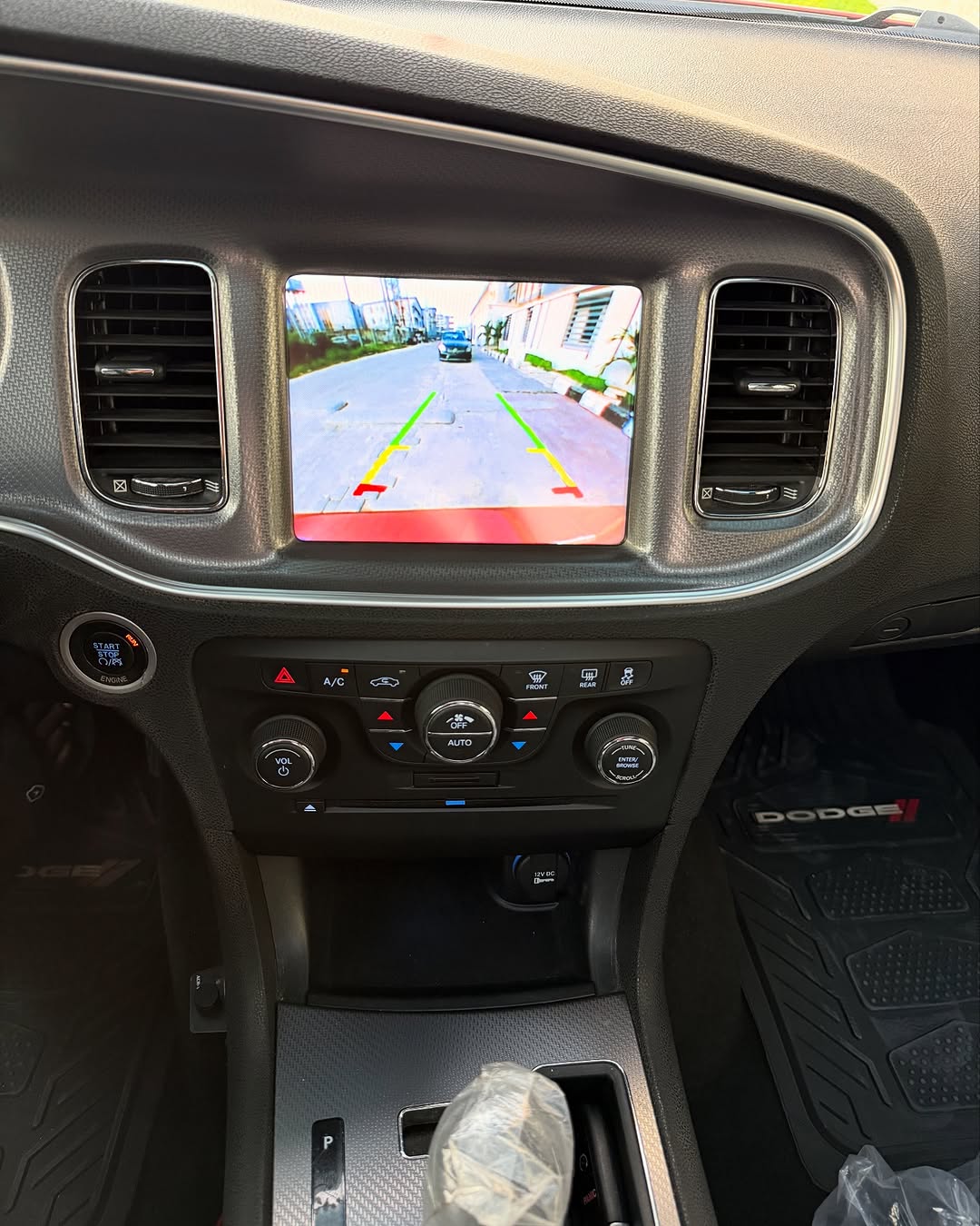 Dodge Charger SRT - Interior
