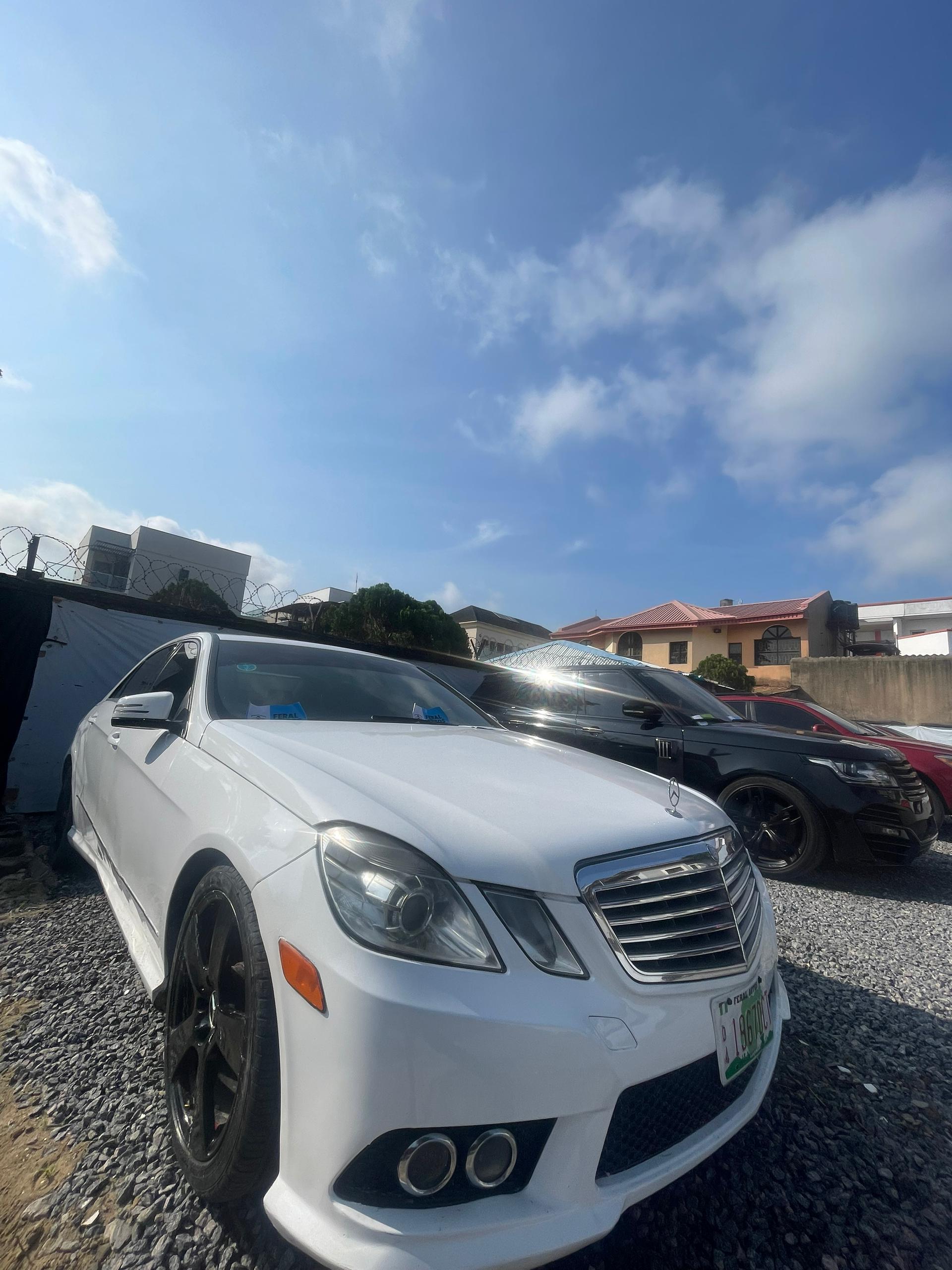 Mercedes Benz E350 - Rear