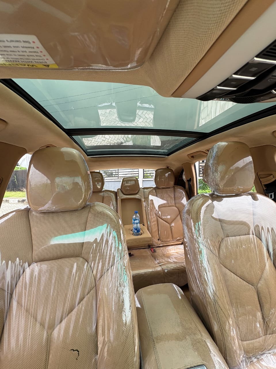 Porsche Cayenne Turbo S - Front