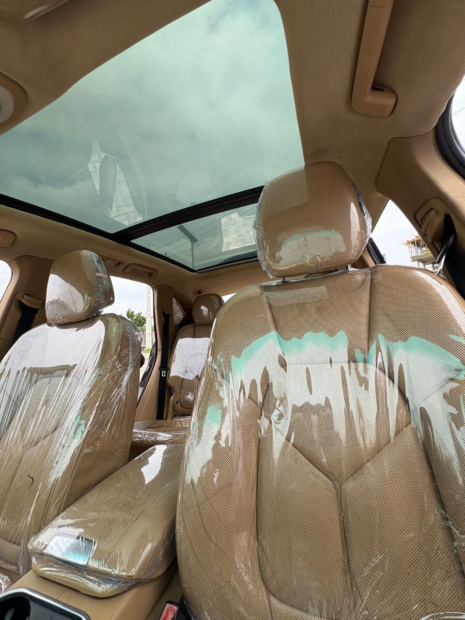 Porsche Cayenne Turbo S - Interior