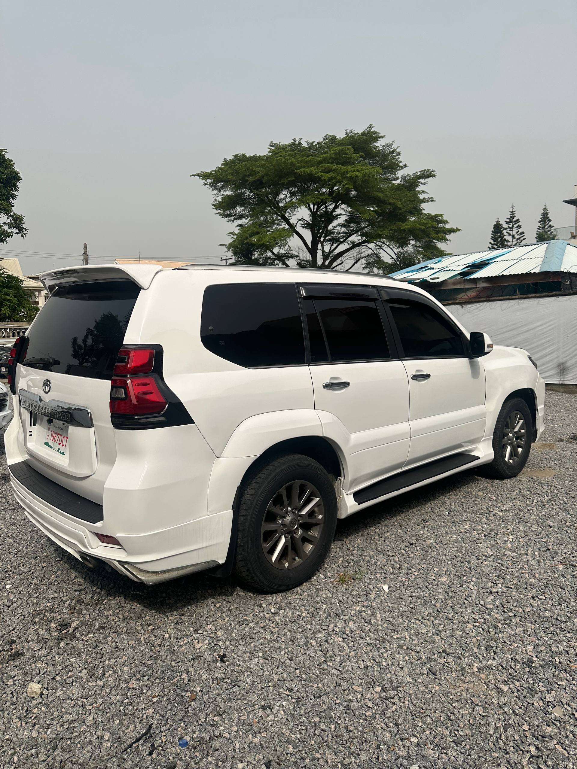 Toyota Land Cruiser Prado- Interior